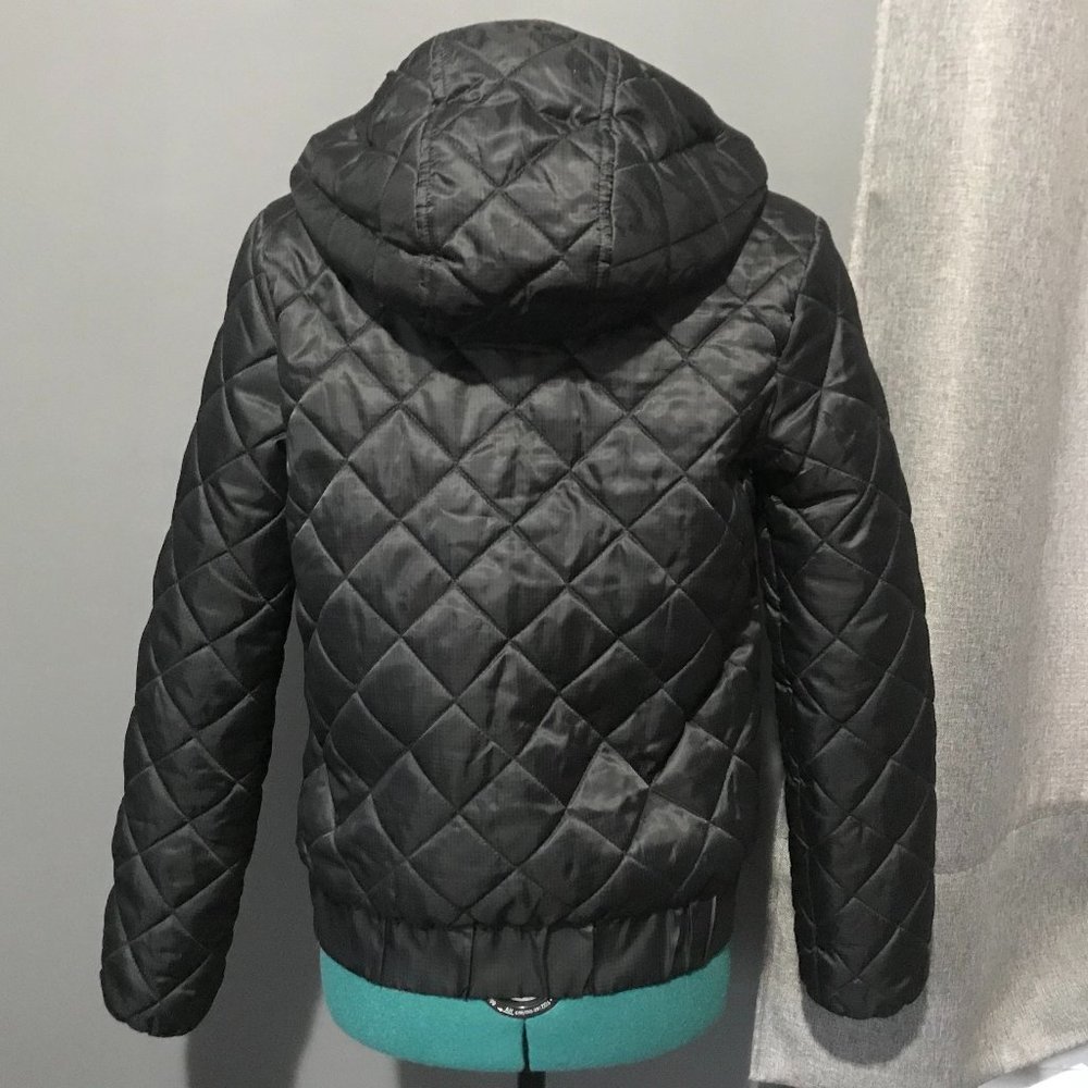 cozy black puffer with sherpa lining (s/m) - Picture 5 of 8